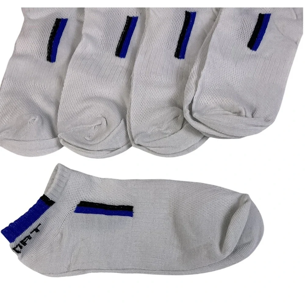 The Unbranded Brand men white